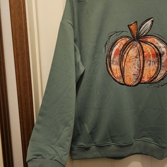 PUMPKIN PRINT SWEAT SHIRT SAGE GREEN NIP - Picture 5 of 6
